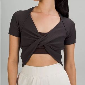 Lululemon LA twist crop